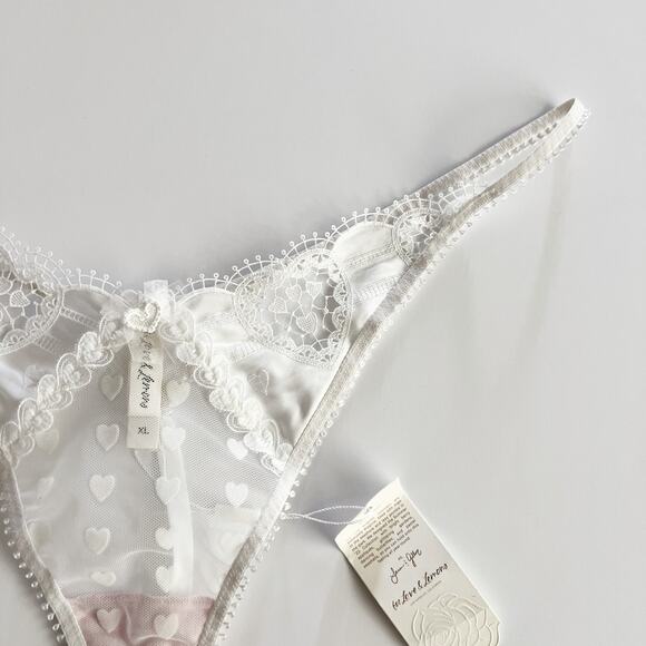 [For Love & Lemons] White Lace Heart Window Thong Underwear Panties NWT Size XL - Picture 8 of 9
